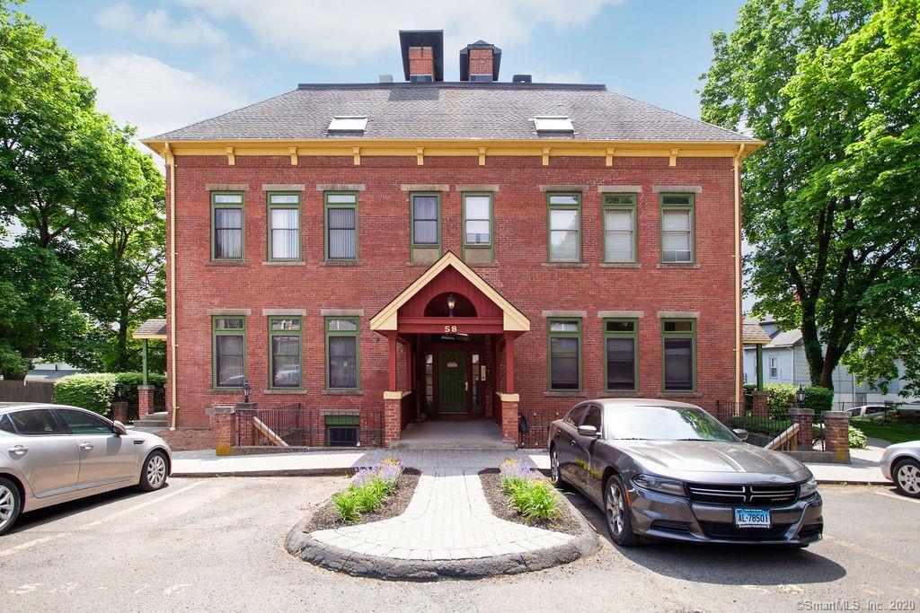 58 Woodley Ct, Meriden, CT 06450 Townhome Rentals in Meriden CT