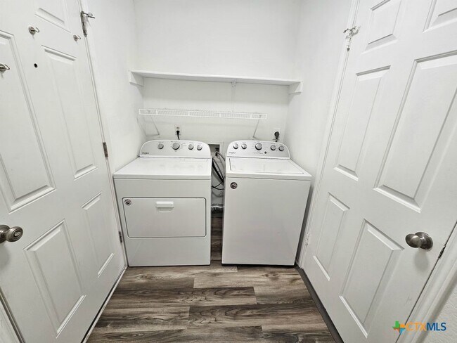 Building Photo - 603 Totem Trail