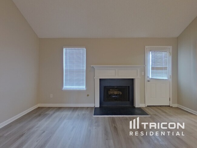 Foto del edificio - 4470 Millenium View Ct SW