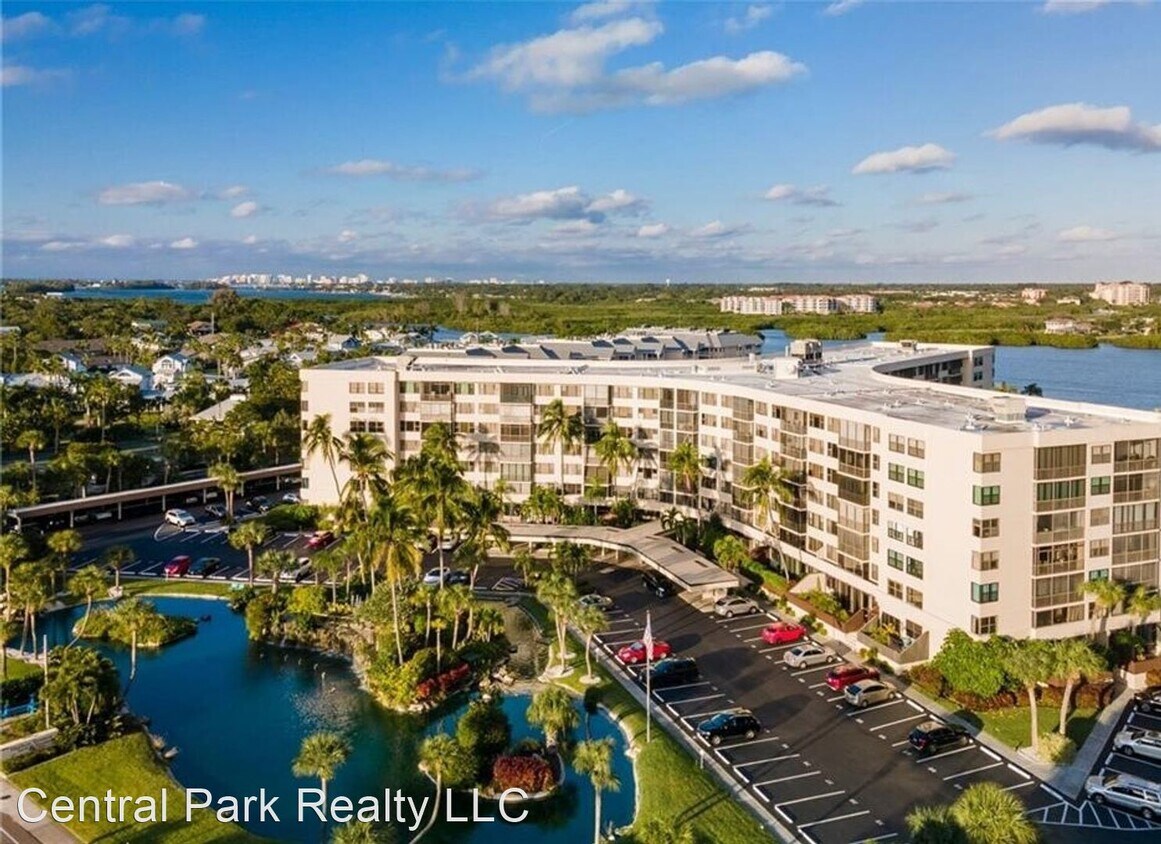 5855 Midnight Pass Rd, Siesta Key, FL 34242 House for Rent in Siesta