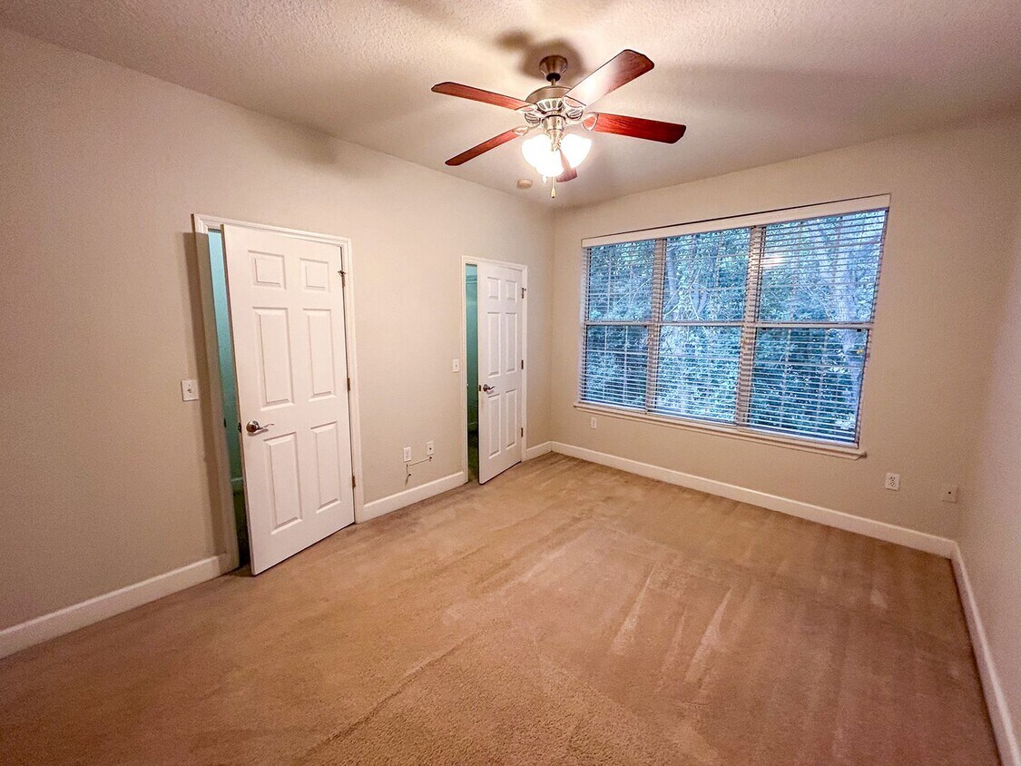 2508 SW 35th Pl, Gainesville, FL 32608 - Condo for Rent in 