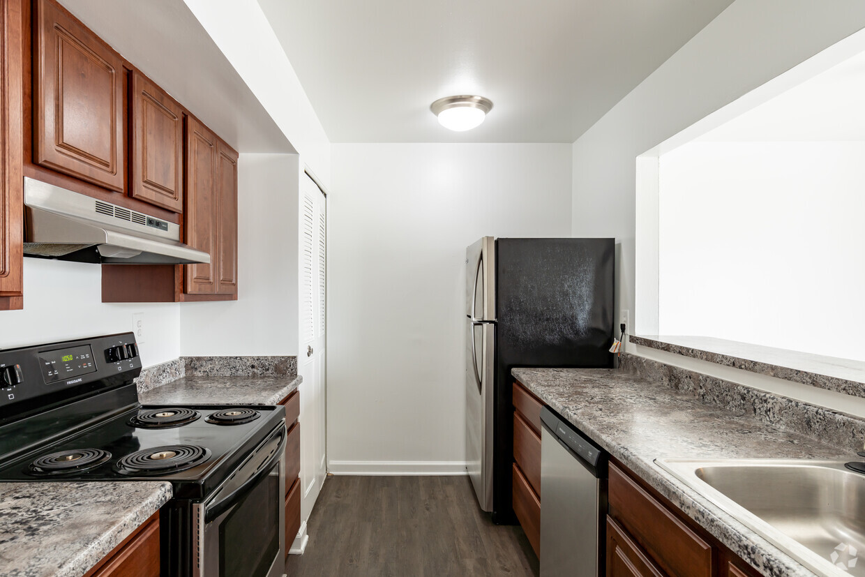 Foto principal - Woodcrest Apartments