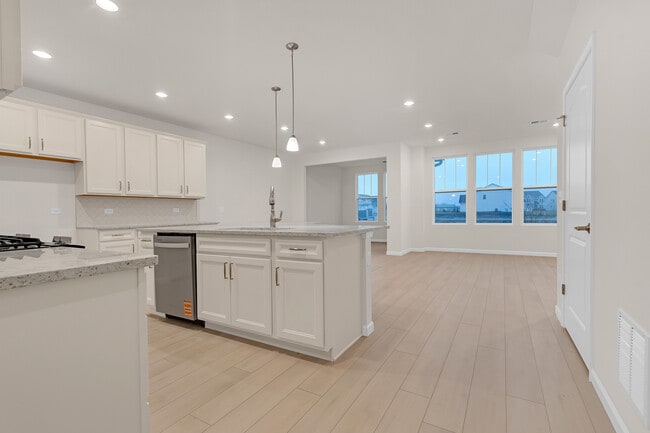 Foto del edificio - 668 Switchgrass Wy