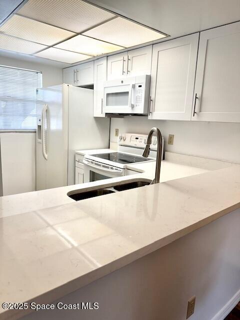 Foto del edificio - 3013 Sir Hamilton Cir