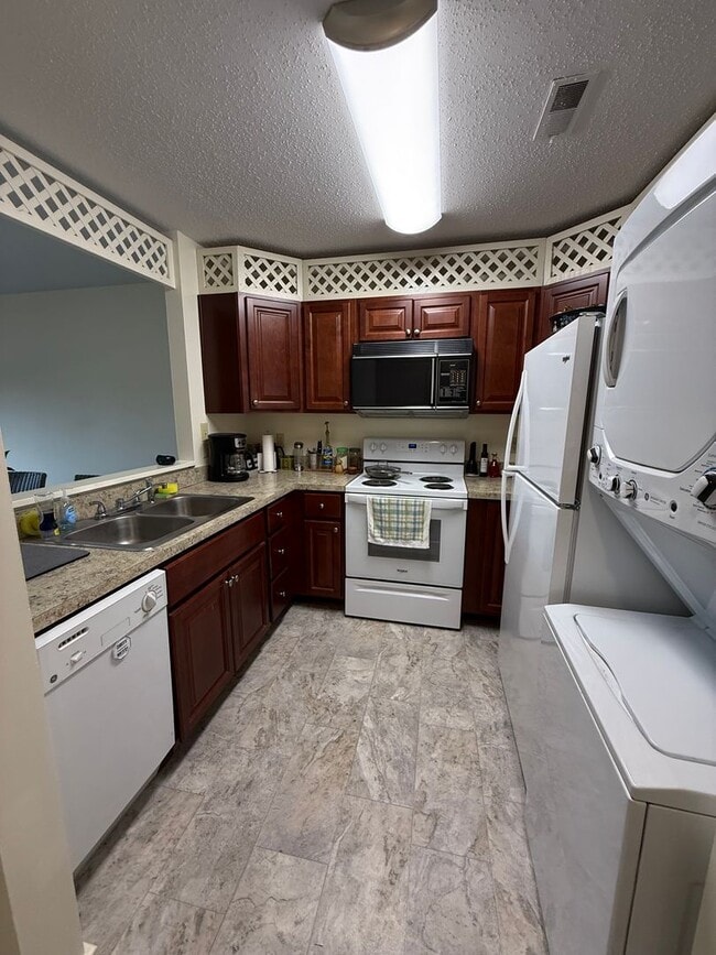 Photo - Peppertree House