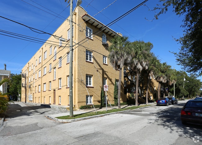 Melrose Landing Condominiums