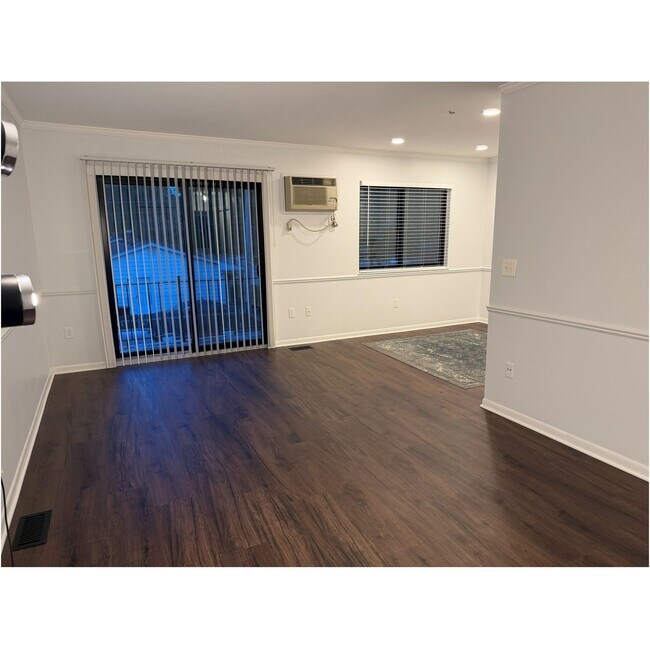 Foto del edificio - 1280 Dewey St