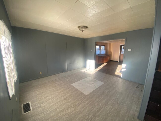 Foto del edificio - 1632 4th Ave