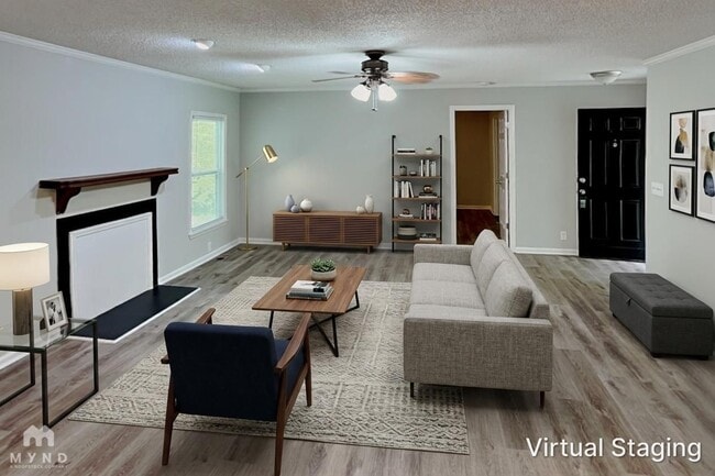 Building Photo - 720 Bermuda Ave