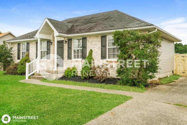 Building Photo - 215 Clear Lake Dr, Shepherdsville, KY 40165