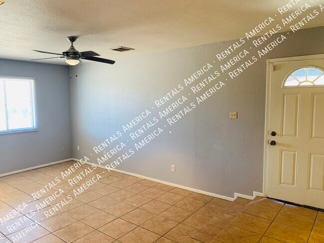 Building Photo - 5926 W Britton Ave