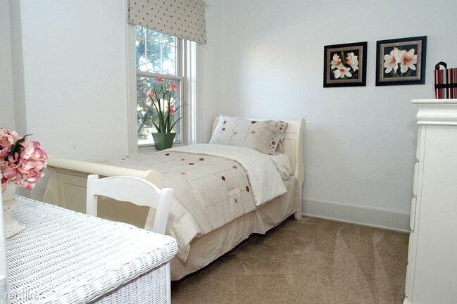 Foto del edificio - 2 br, 1 bath  - Main Jewett Apartments