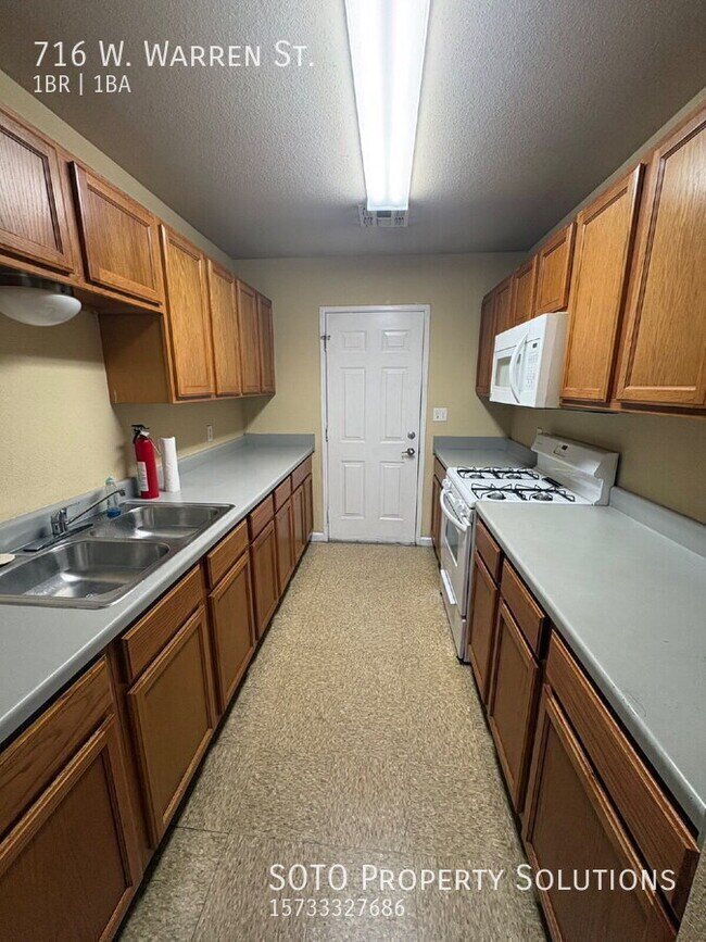 Foto del edificio - 716 Warren St