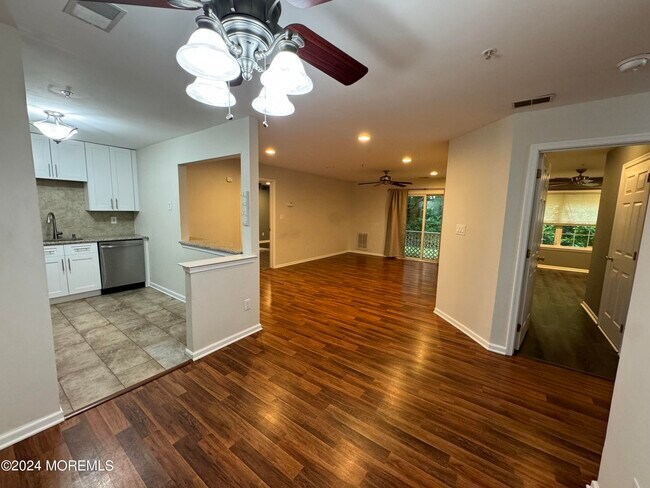Foto del edificio - 812 Wedgewood Cir