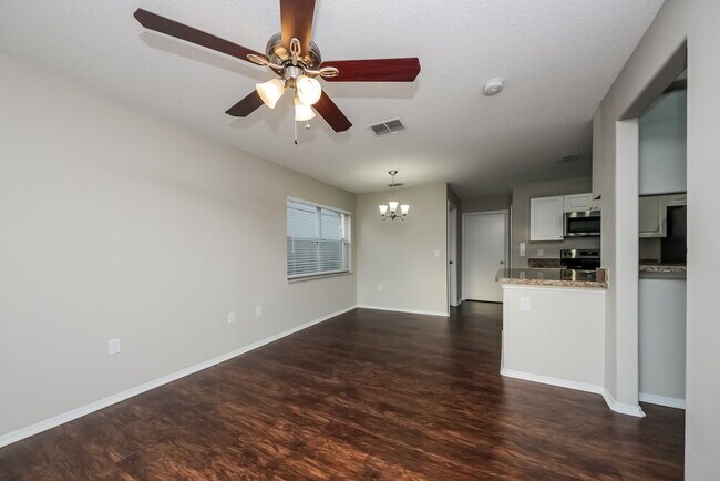 Foto del edificio - 13028 Lily Pond Ct