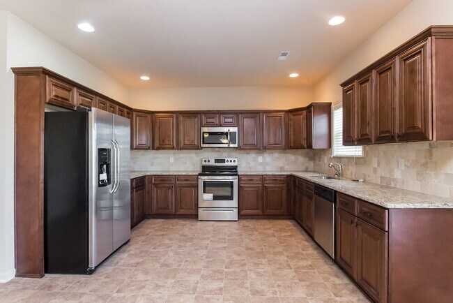 Foto del edificio - 3221 Puritan Way