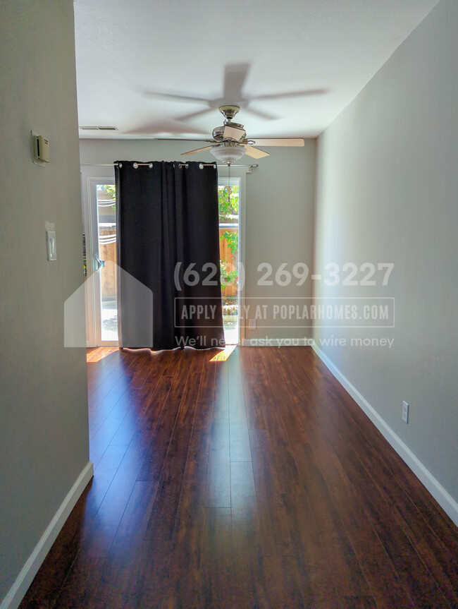 Building Photo - 27864 Hummingbird Ct