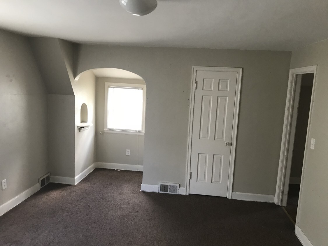 Foto principal - 3841 W Erie Ave