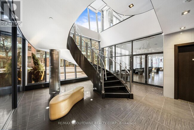 Building Photo - 28 Ted Rogers Way