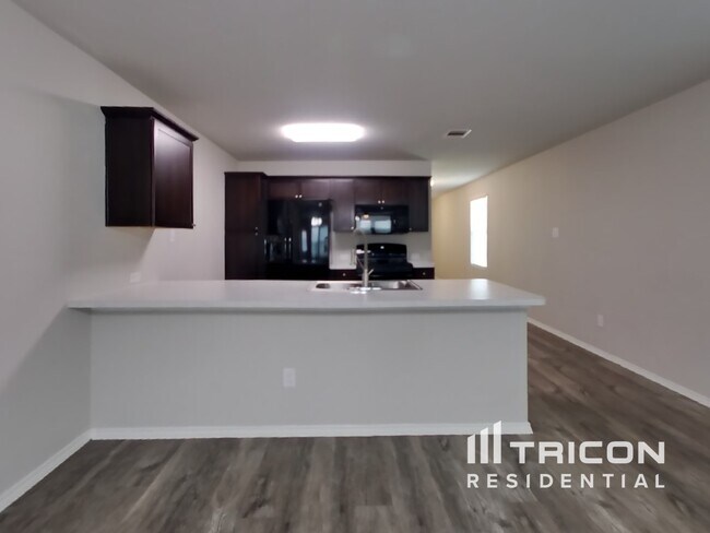 Building Photo - 8530 Amistad Cove San Antonio TX