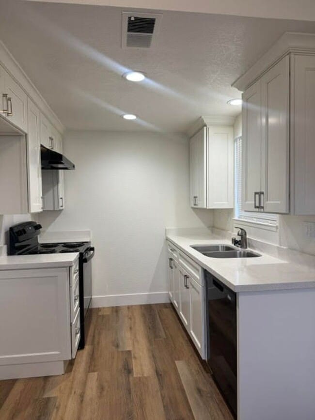 Foto del edificio - 710 Key Ave