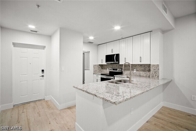 Building Photo - 4450 Botanical Pl Cir