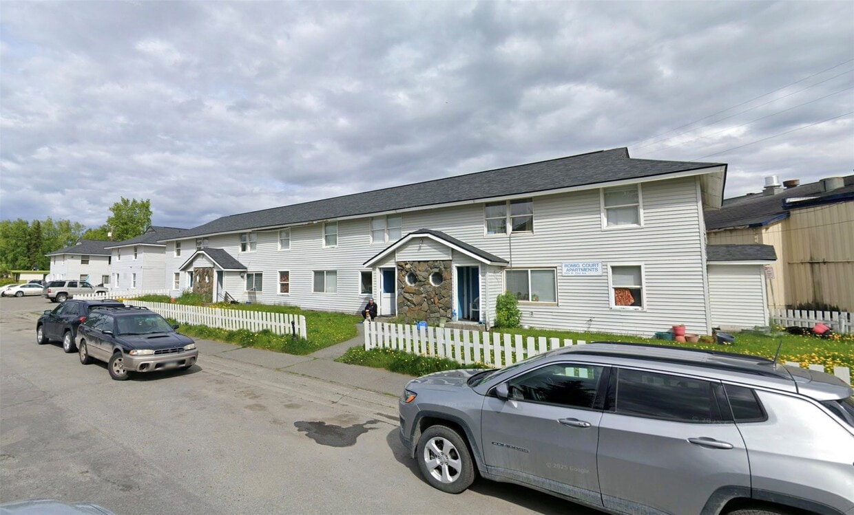 Foto principal - 1303 W 23rd Ave