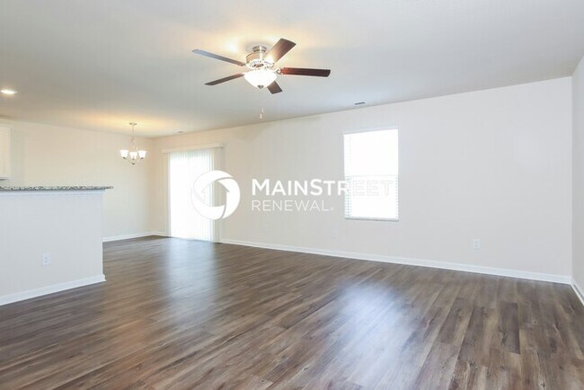 Building Photo - 3 Bedroom Pet-Friendly Home in Burlington, NC with Main Street Renewal