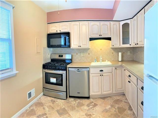 Foto del edificio - 36 Old Anvil Ln