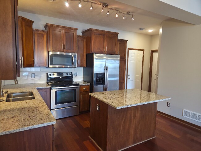 Foto del edificio - 12263 Xylite St NE