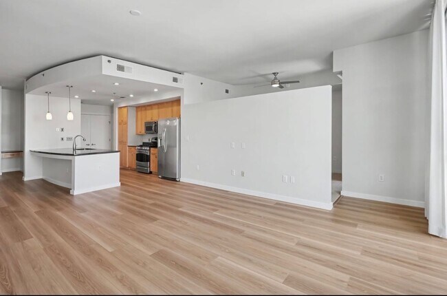 Foto del edificio - 900 20th Ave S