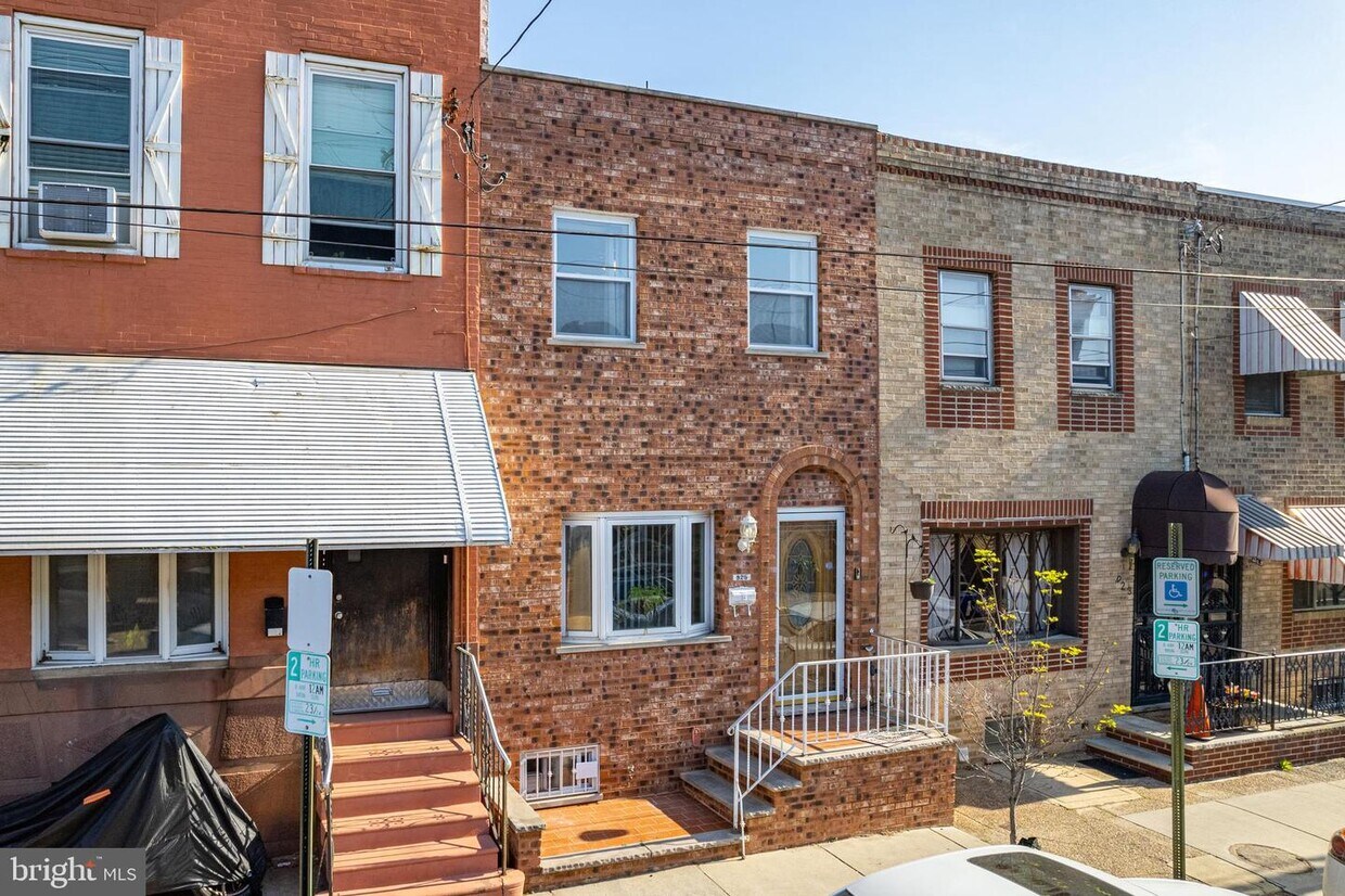925 Morris St, Philadelphia, PA 19148 Townhouse for Rent in Philadelphia, PA
