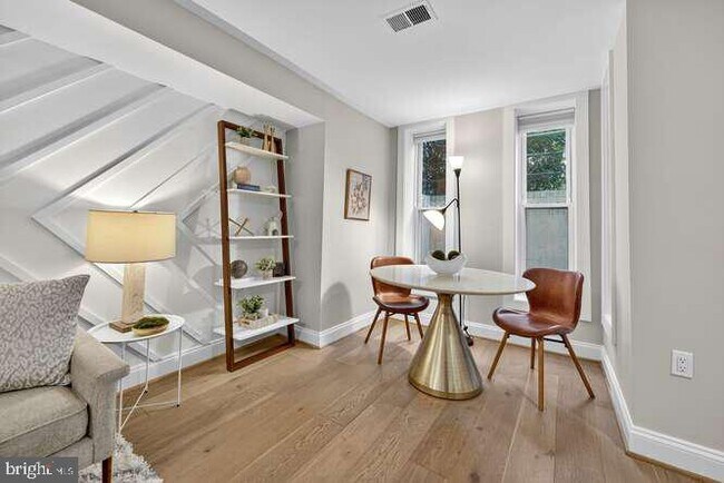 Foto del edificio - 1450 Fairmont St NW