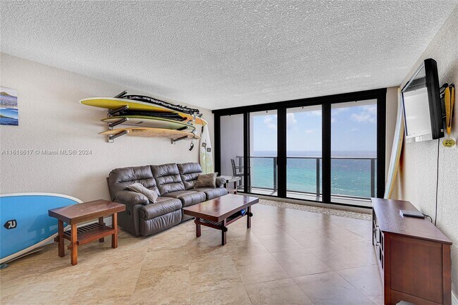 Building Photo - 2301 S Ocean Dr