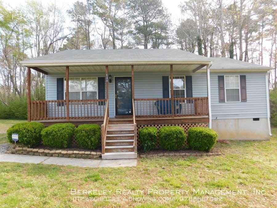 Primary Photo - 133 Howard Drive