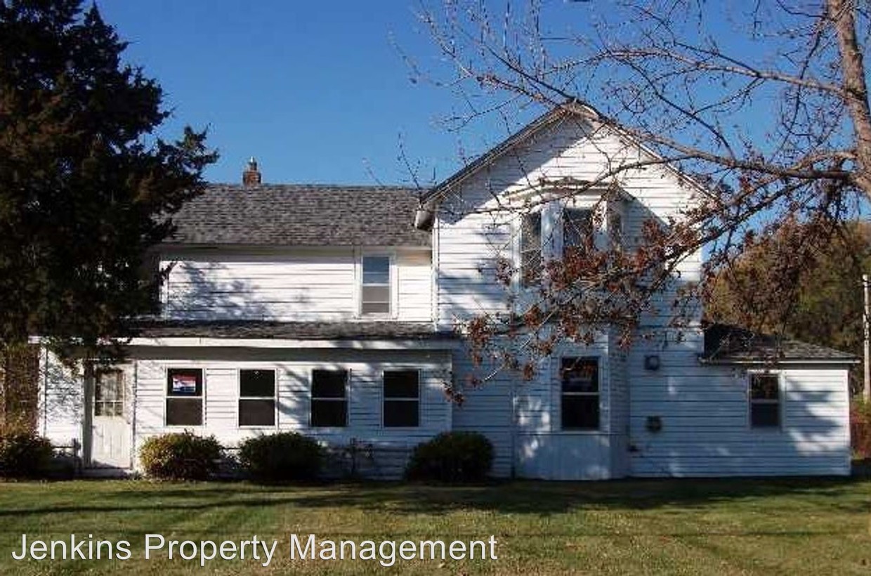 Primary Photo - 1143 7th Ave