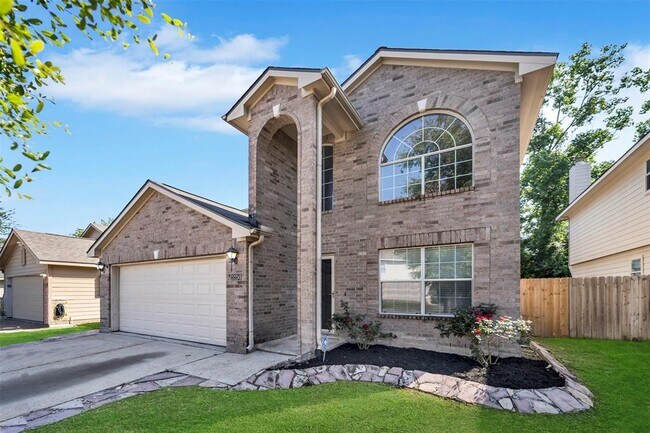 Building Photo - 22250 Queenbury Hills Dr