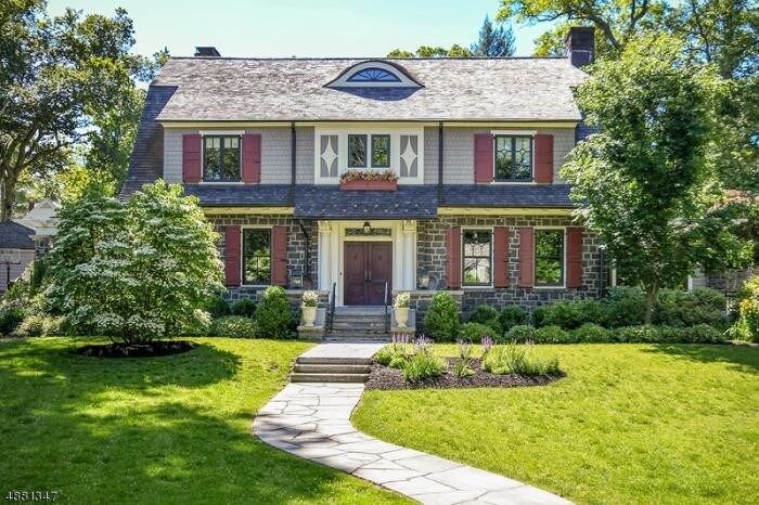 Primary Photo - 5 bedroom in Summit NJ 07901