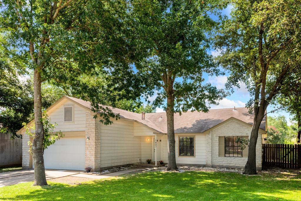 Primary Photo - 1807 Prairie Star Ln