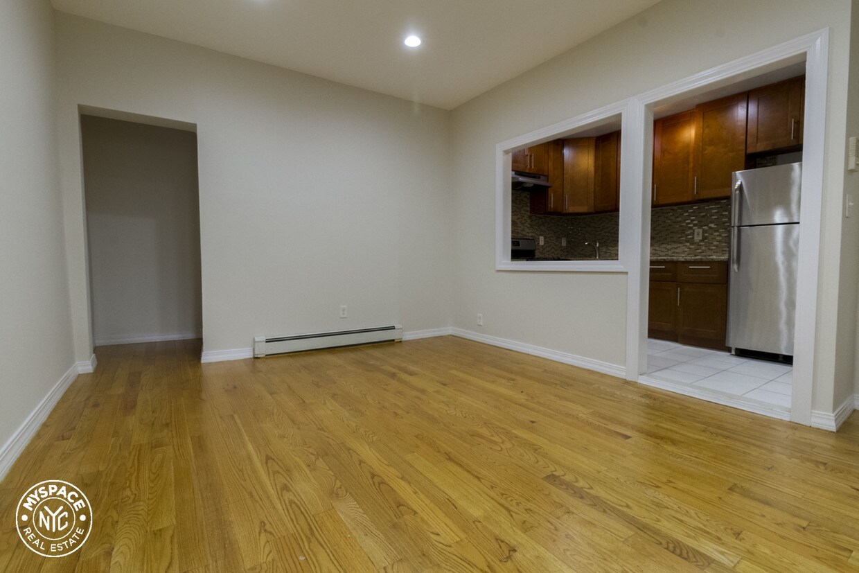 Foto principal - 1118 Halsey St