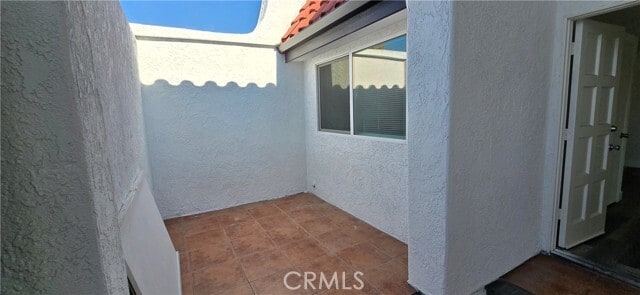 Building Photo - 840 S Anaheim Blvd