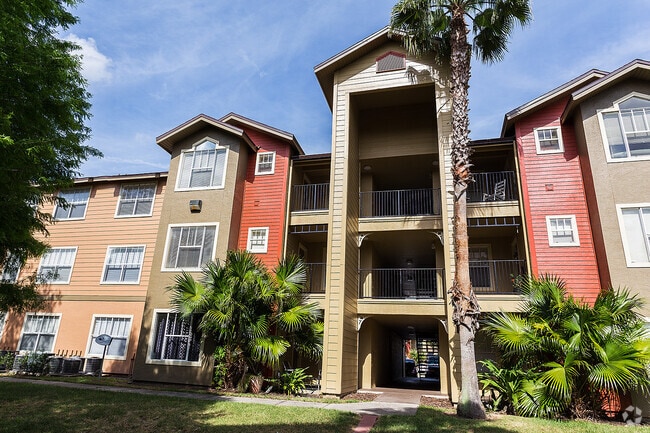 Building Photo - 2208 Antigua Pl