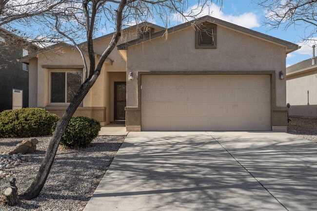 Building Photo - 1143 Desert Sunflower Dr NE