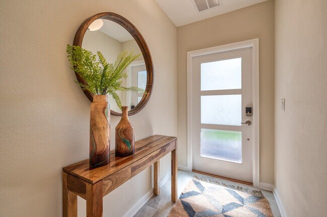 Foto del edificio - 879 Ocean Course Ave