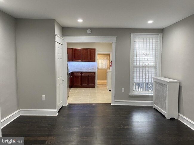 Foto del edificio - 722 W Rockland St