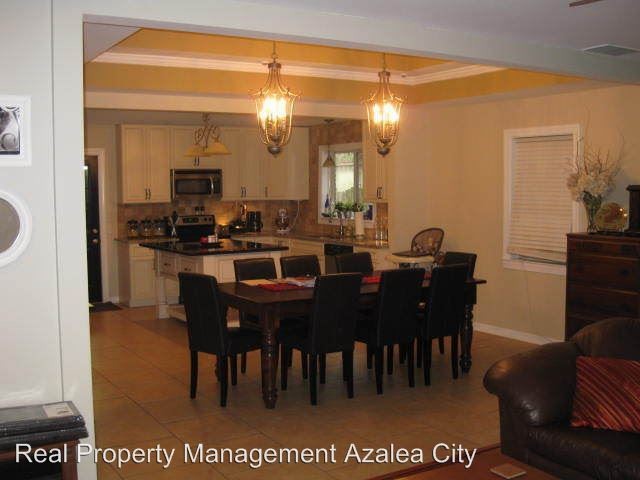 Foto del edificio - 2 br, 2 bath House - 1559 Church Street