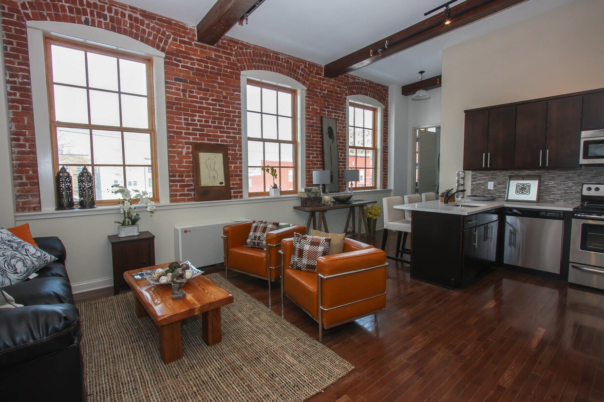 Silk Lofts Apartments in Bayonne, NJ