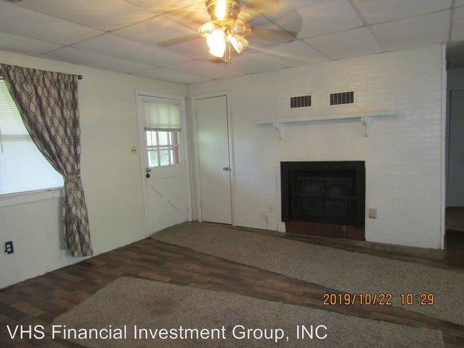 Building Photo - 3 br, 2 bath House - 131 Smiley Lane