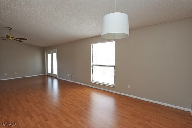 Building Photo - 7188 Bucknell Dr