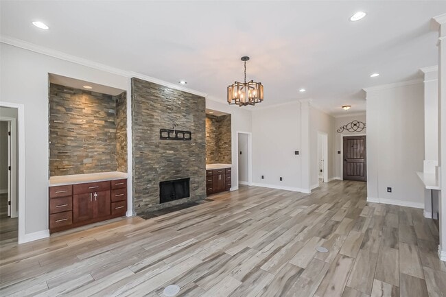 Building Photo - 30 Crestview Trail